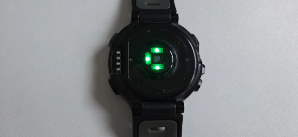 Garmin Forerunner 735XT GPS Sport Laufen Schwimmen Triathlon Uhr - Schwarz/Grau - Bild 4 von 4