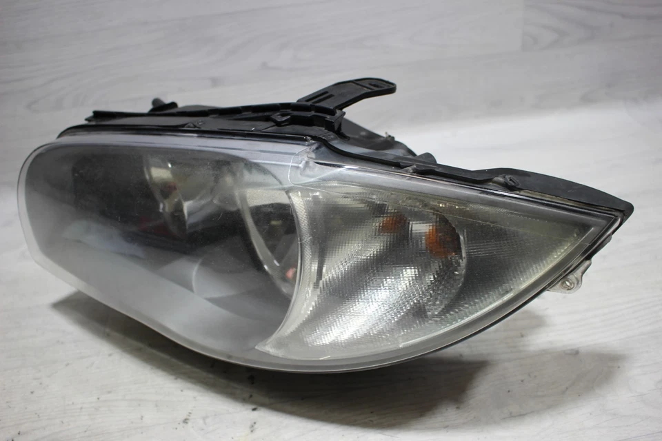 Scheinwerfer Links 7249649 Valeo 89502128  BMW 1er E87 Bj,09 - Bild 2 von 4