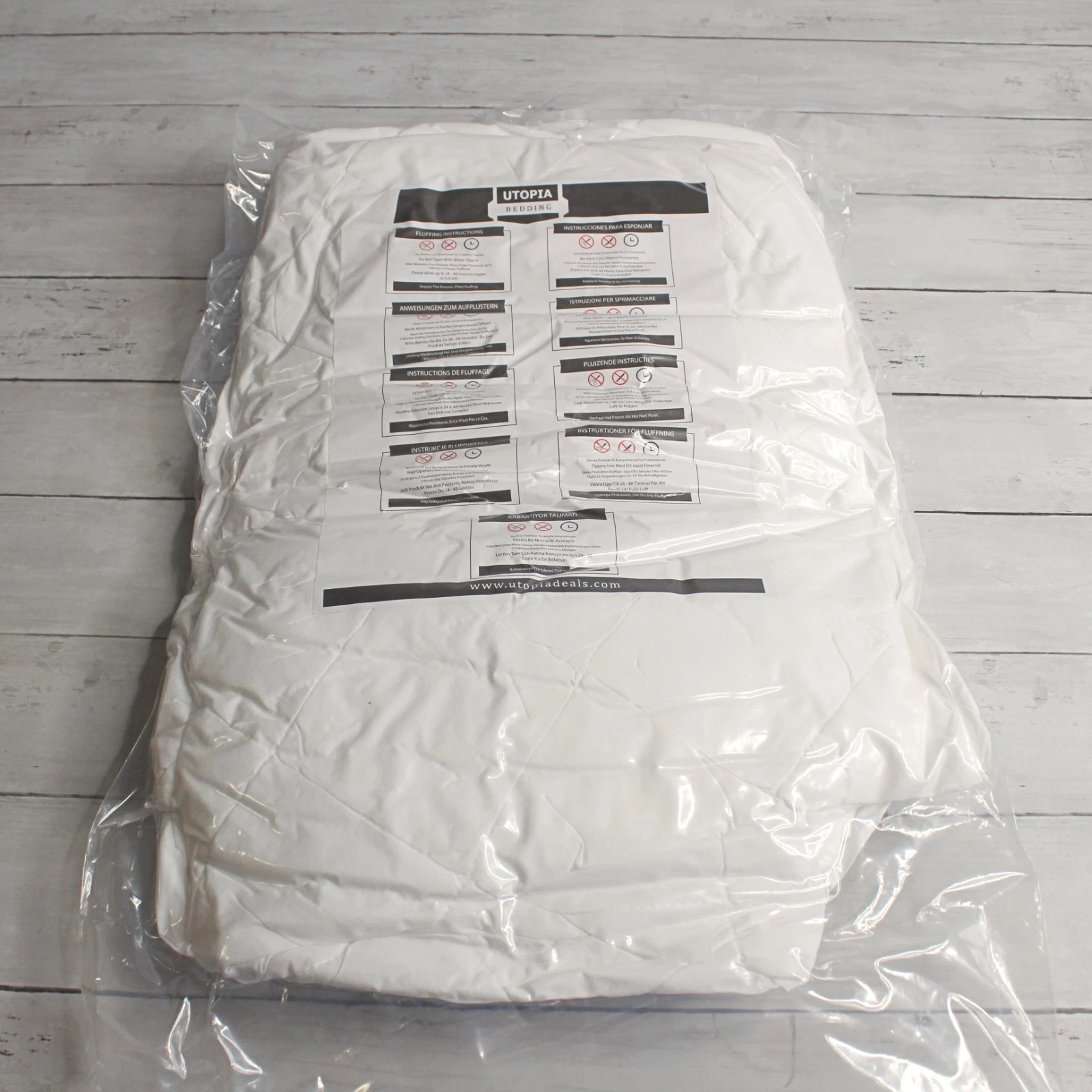 Utopia Quilted Mattress Pad Full Size White Elastic Deep Pocket Bed Topper