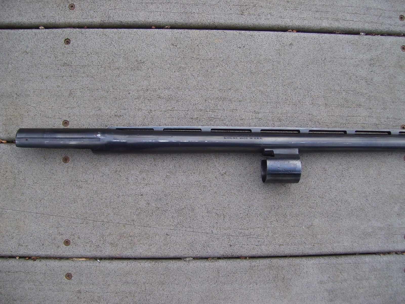 Remington 1100 Left Hand 30" 12 Gauge Vent Rib Barrel Choke Tubes Trap