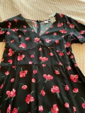 Gap flowered black Dress Womens Size 8 new With Tags
