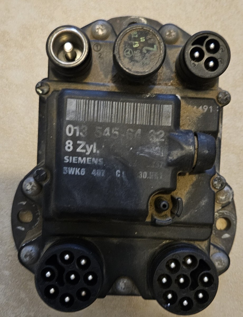93-95 Mercedes 500SEL S500 V8 W140 M119 EZL IgnitionModule 500SEL 