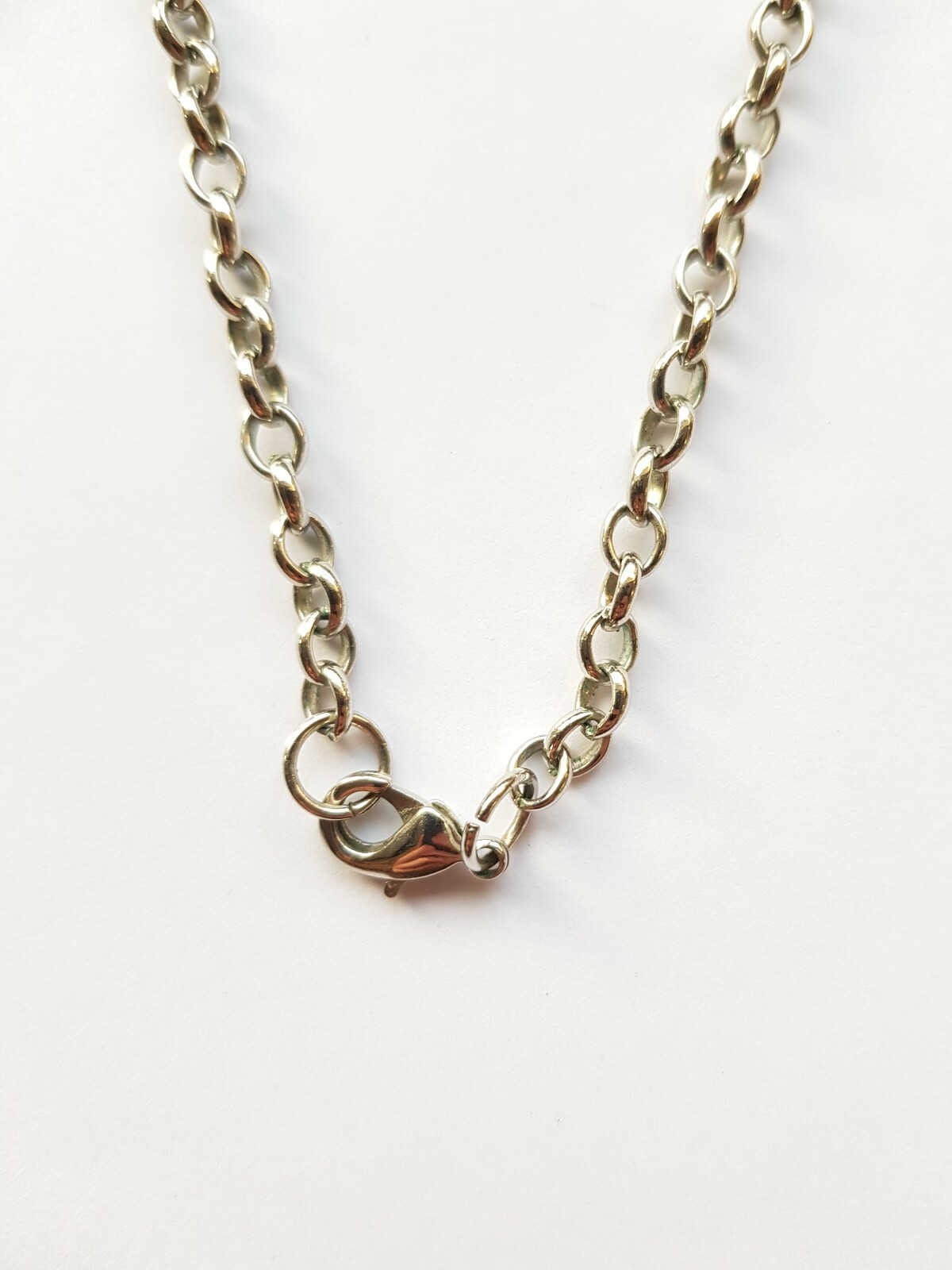 SILVER COLOURED TWISTED METAL NECKLACE, 89cm LENGTH, GOOD CONDITION eBay