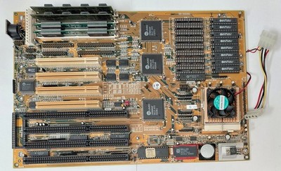 Shuttle HOT-539 Sockel 5 ISA retro Mainboard + Intel Pentium 75MHz + 32MB RAM
