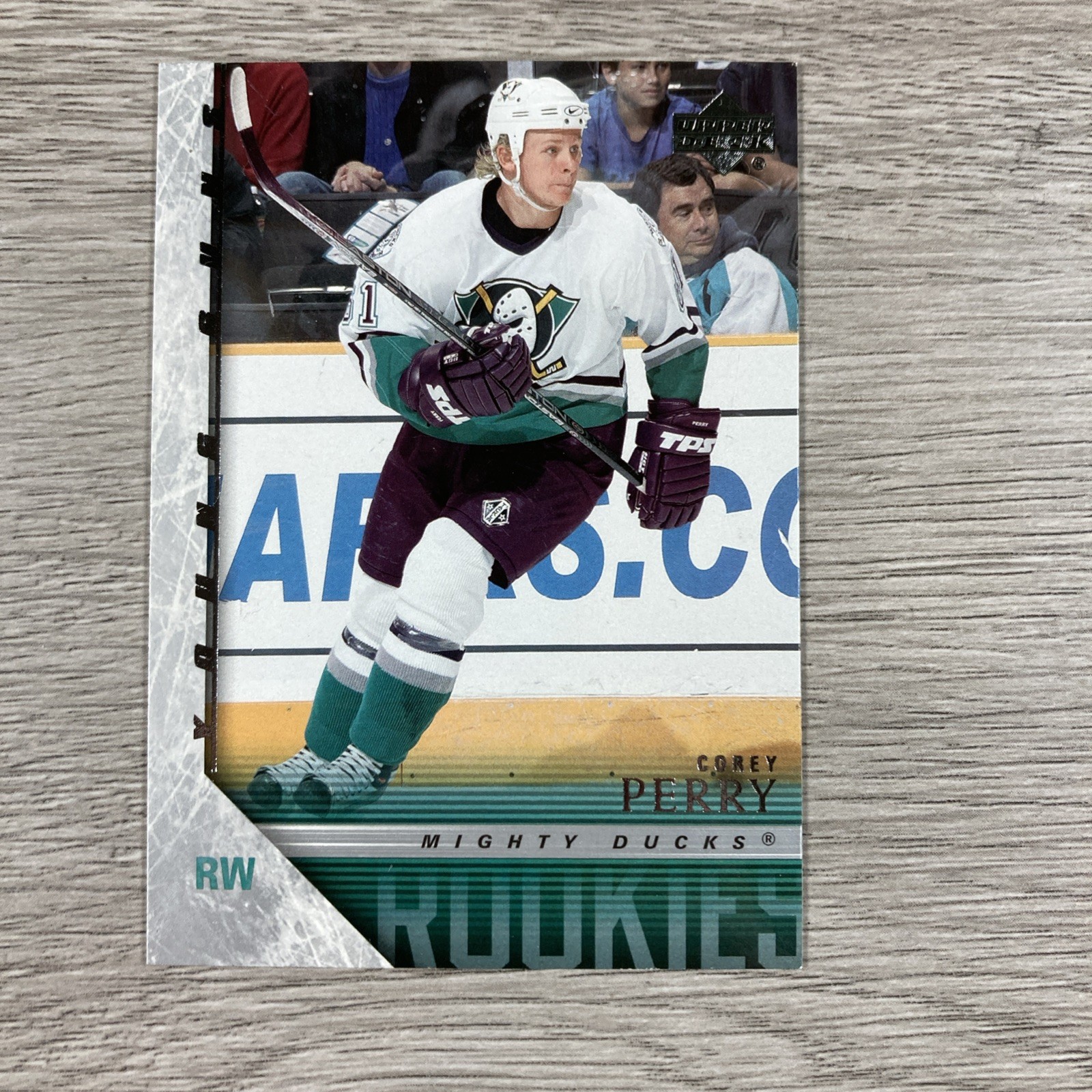 2005-06 Upper Deck Corey Perry #204 Rookie Young Guns