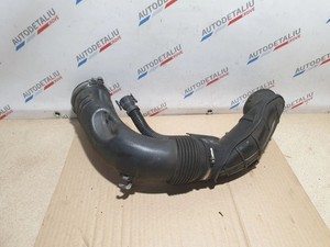 BMW 3 F30 F35 F31 2014 Diesel 190kW Ansaugrohr Ansaugschlauch Turbolader 8507369