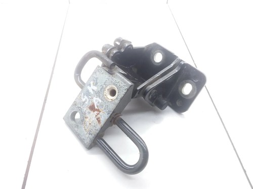 AUDI A3 8P1 Türscharnier hinten links 8P4833411A 2.00 Diesel 103kw 27036388