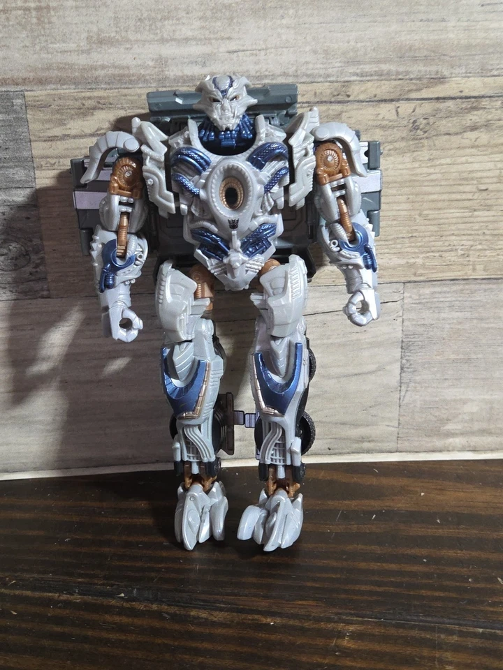 9 Transformers Lot Playskool Dinobots Optimus Prime Galvatron Sky Hammer Skywarp - Image 2 of 4