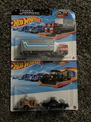 Hot Wheels TRACK FLEET Transformers OPTIMUS PRIME + PORSCHE 911 OFF-ROADER