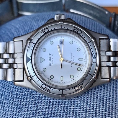 Orient Taucheruhr Taucher 15 atm Quarz Vintage Boy 30 x 38 mm