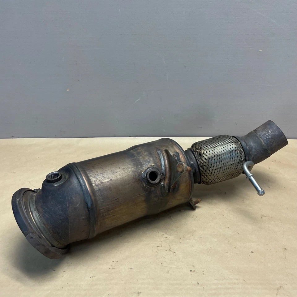 2011-2013 528i f10 F30 N20 TUBO DE ESCAPE CATALÍTICO DOWNPIPE OEM SCRAP - Imagem 2 de 4