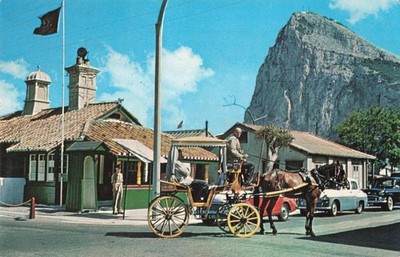 Gibraltar United Kingdom, Hackney Carriage, Britsh Frontier Gates, Vtg Postcard