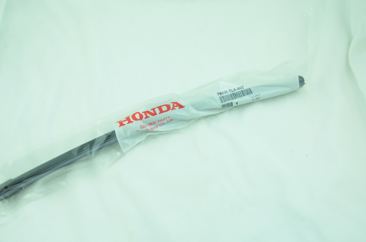 NEW Genuine OEM 2017-2019 Honda CRV Windshield Wiper Blade 76630
