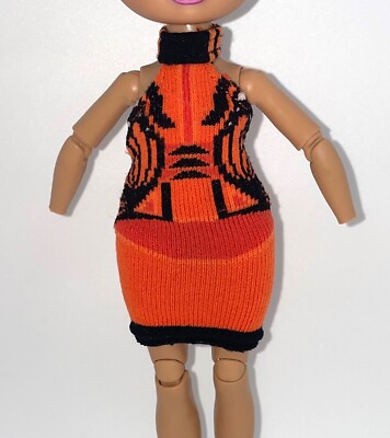 Rainbow High Doll Deluxe Fashion Closet Poppy Rowan Orange Butterfly Knit Dress