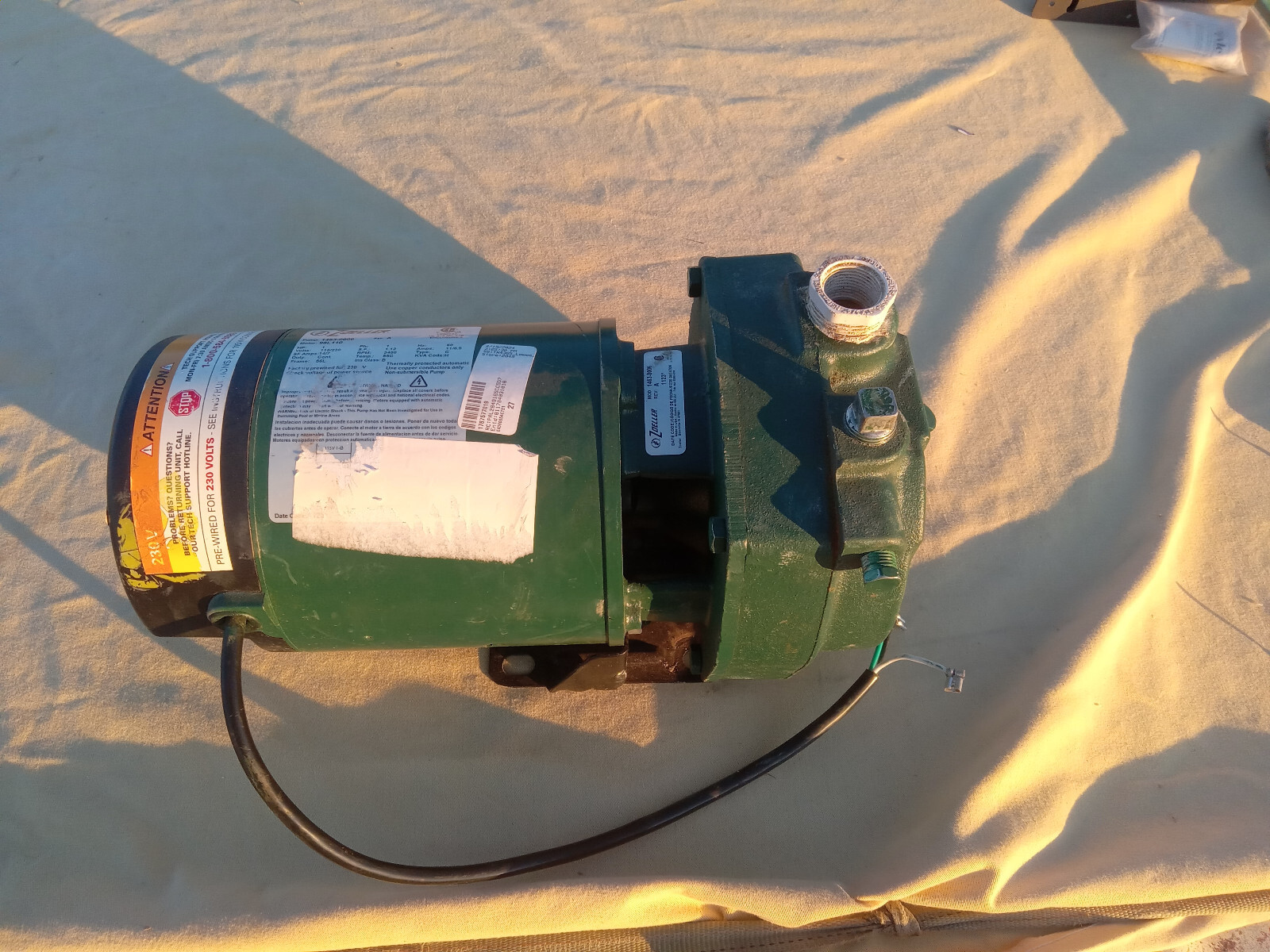 Zoeller 115/230V Cast Iron Shallow Well Jet Pump 14630006 NO SWITCH