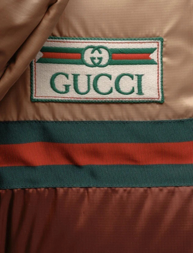 Piumino trapuntato Gucci con logo.48TI UK M. RPP £2.300