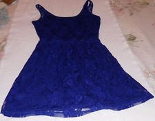 JUNIOR WOMAN'S SMALL PRETTY BLUE LACE OVERLAY SHEER OPEN BACK DRESS PARTY EVENT 