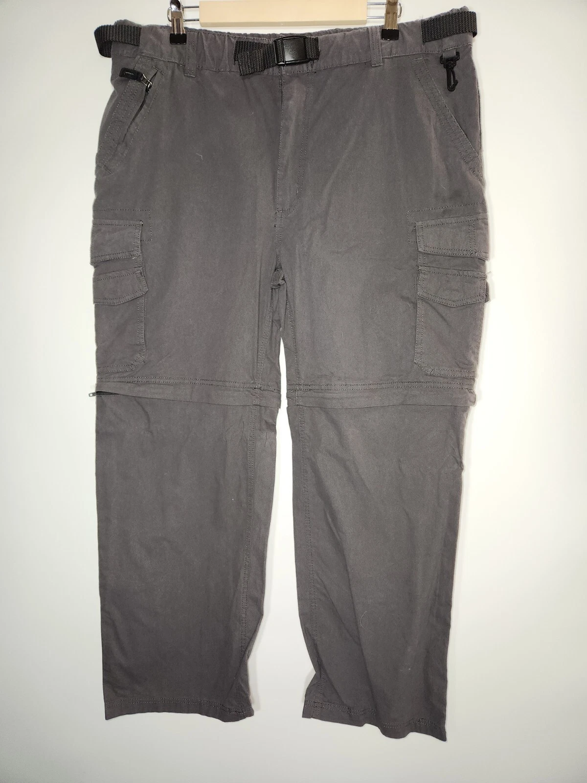 BC Clothing Men’s Convertible Cargo Pants Hiking Fishing SIZE XL x 30 Inseam *A6