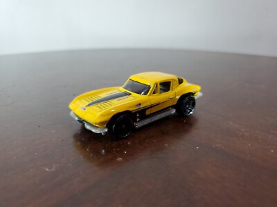 1979 Hot Wheels Chevrolet Corvette Stingray Split Window Yellow 327 1:64  Diecast