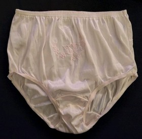 Vintage SO-EN Panties Silky Nylon w Dbl Layer Silky Nylon Gusset Lt Pink M 36-38
