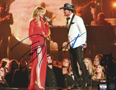 Faith Hill & Tim McGraw Dual Signed Autographed 8x10 Photo with COA/Hologram