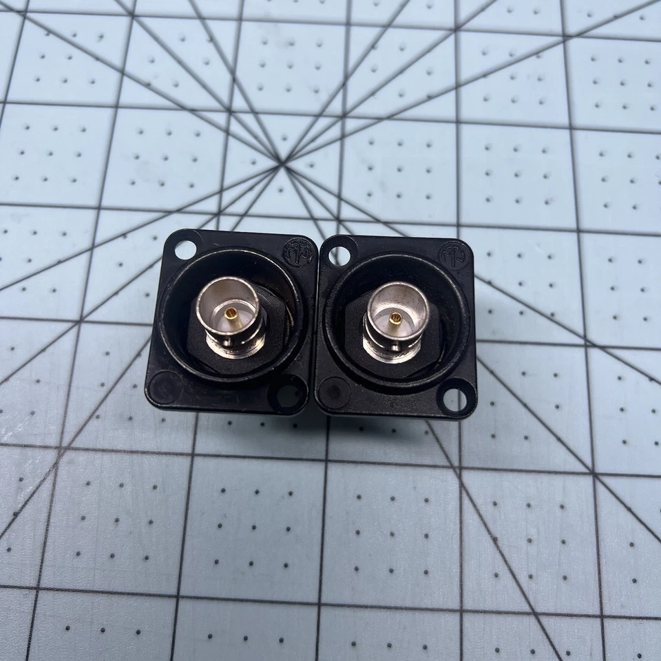 Lot Of 2 OEM Neutrik NBB75DFIB Panel D-Mount BNC - Black NOS - Image 4 of 4