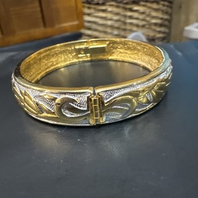 VTG Antique Gold Filled W.M. CO Floral Hinged Bangle Bracelet 32 Grams 7 1/2''