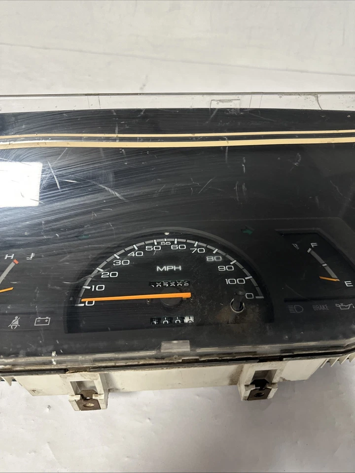 93-94 Isuzu Amigo Pickup Instrument Speedometer Cluster Gauge RR3 Foto 4 de 4