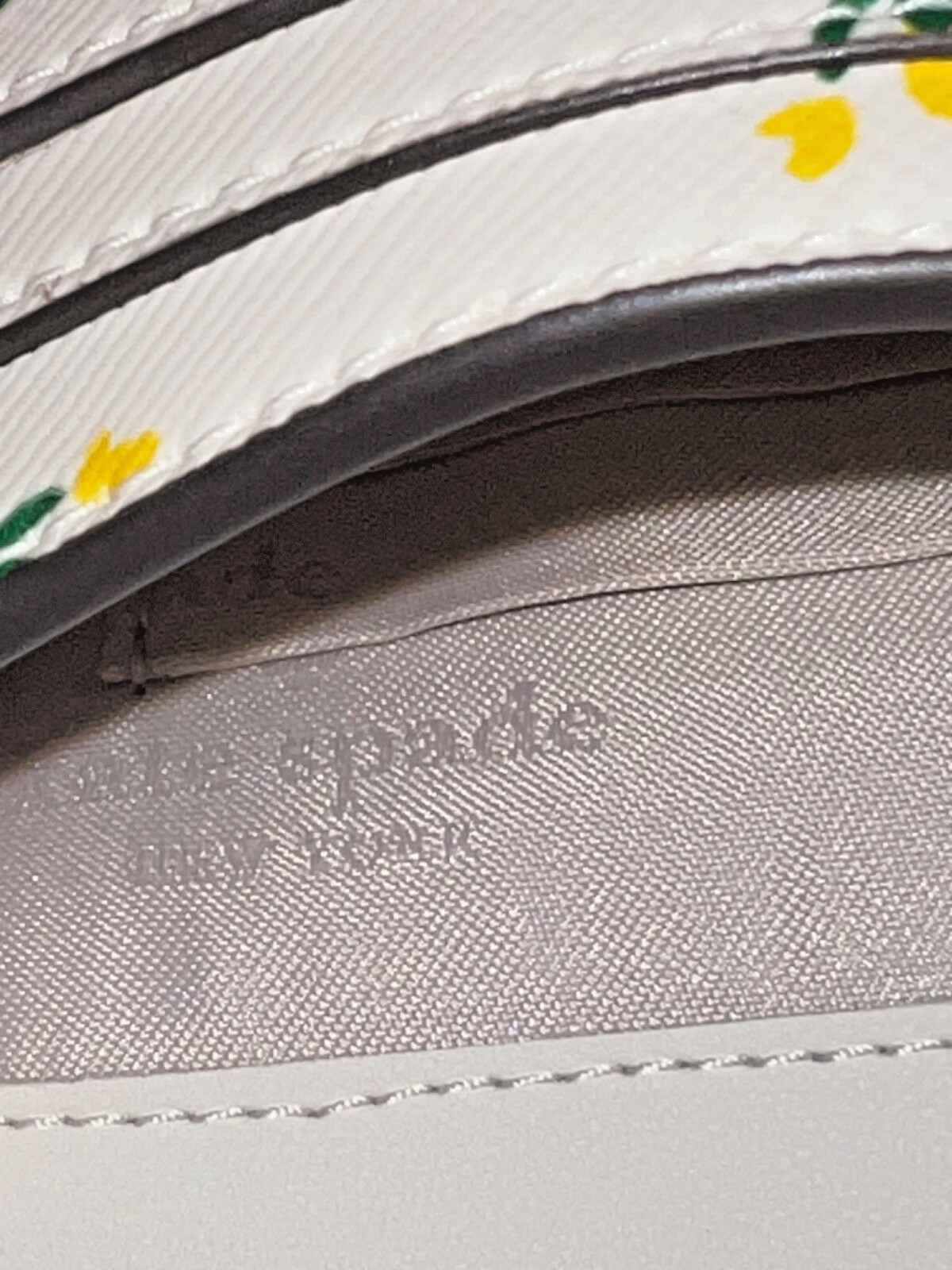 NWOT KATE SPADE Floral GARDEN BOUQUET Ditsy North South Flap PHONE CROSSBODY BAG thumbnail 10