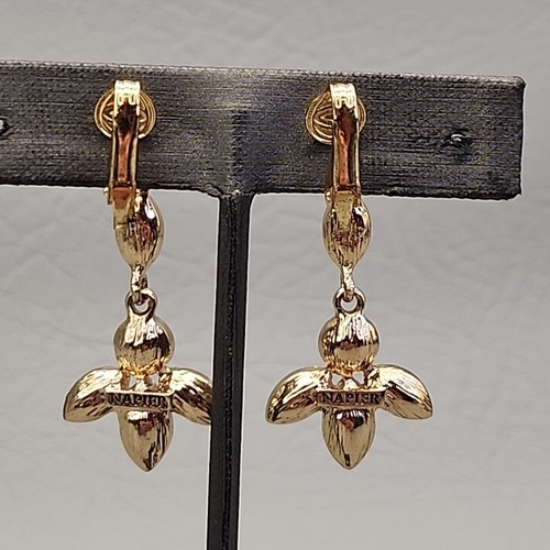 Napier Earrings Vtg Leaf Swirl Green Rhinestone Gold Tone Dangle 1.75" - Picture 7 of 11