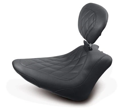 Mustang Wide Tripper Seat For 11-17 Harley-Davidson Blackline / Slim - 79745 - Imagem 2 de 4