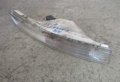 Blinker vorne rechts VW Passat 3C 3C0953042E Frontblinker weiß Stoßstange