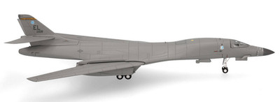HERPA - ROCKWELL B-1B Lancer U.S. AF 37th Bomb Squadron, Ellsworth Air Base A...