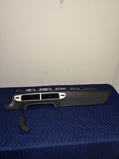 2010-2015 Chevrolet Camaro Ss Leather Dash Trim Panel Pair W Air Vent Oem 2010-2015 Chevrolet Camaro Ss Leather Dash Trim Panel Pair W Air Vent Oem