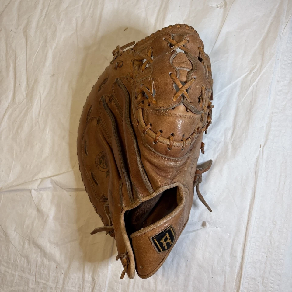 Лот винтажных бейсбольных перчаток перчатка лот из 3 перчаток первой базы - Изображение 4 из 4