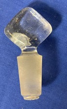 Vintage Clear Glass Bottle Stopper. Diamond shape