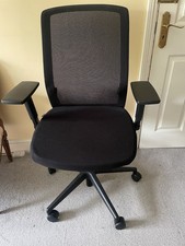 Office Chair In Excellent Condition Fully Adjustable Height