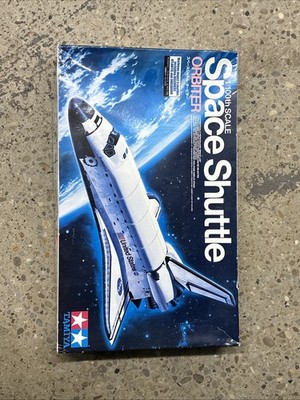 Tamiya Orbiter Space Shuttle 1/100 scale model kit Sealed