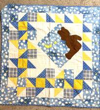 Baby Quilt Handmade Teddy Bear Appliqu d Machine Pieced /Outline Quilted 39 1/2  