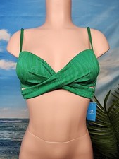 NWT Cupshe Women Bikini Top Size Extra Small Green Color Textured Stripes Padded