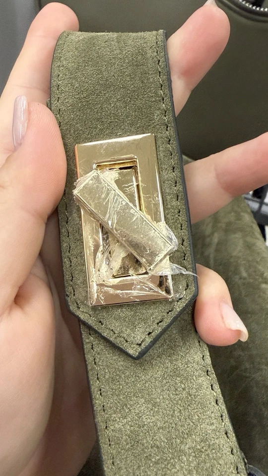 Bolso de gamuza verde Claudia Firenze Foto 4 de 4