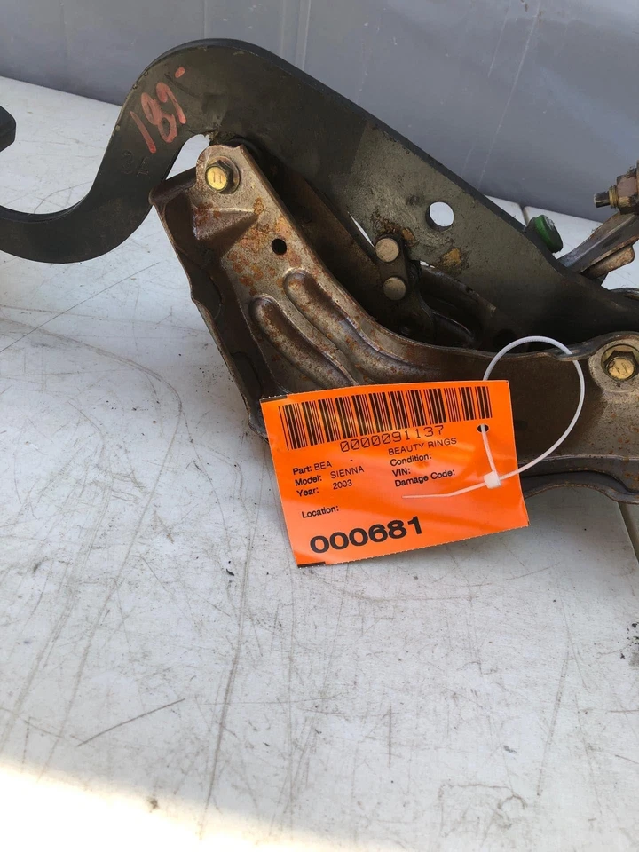 Toyota Sienna 2003 pedal de freno de piso con conjunto de soporte de montaje A/T OEM Foto 2 de 4