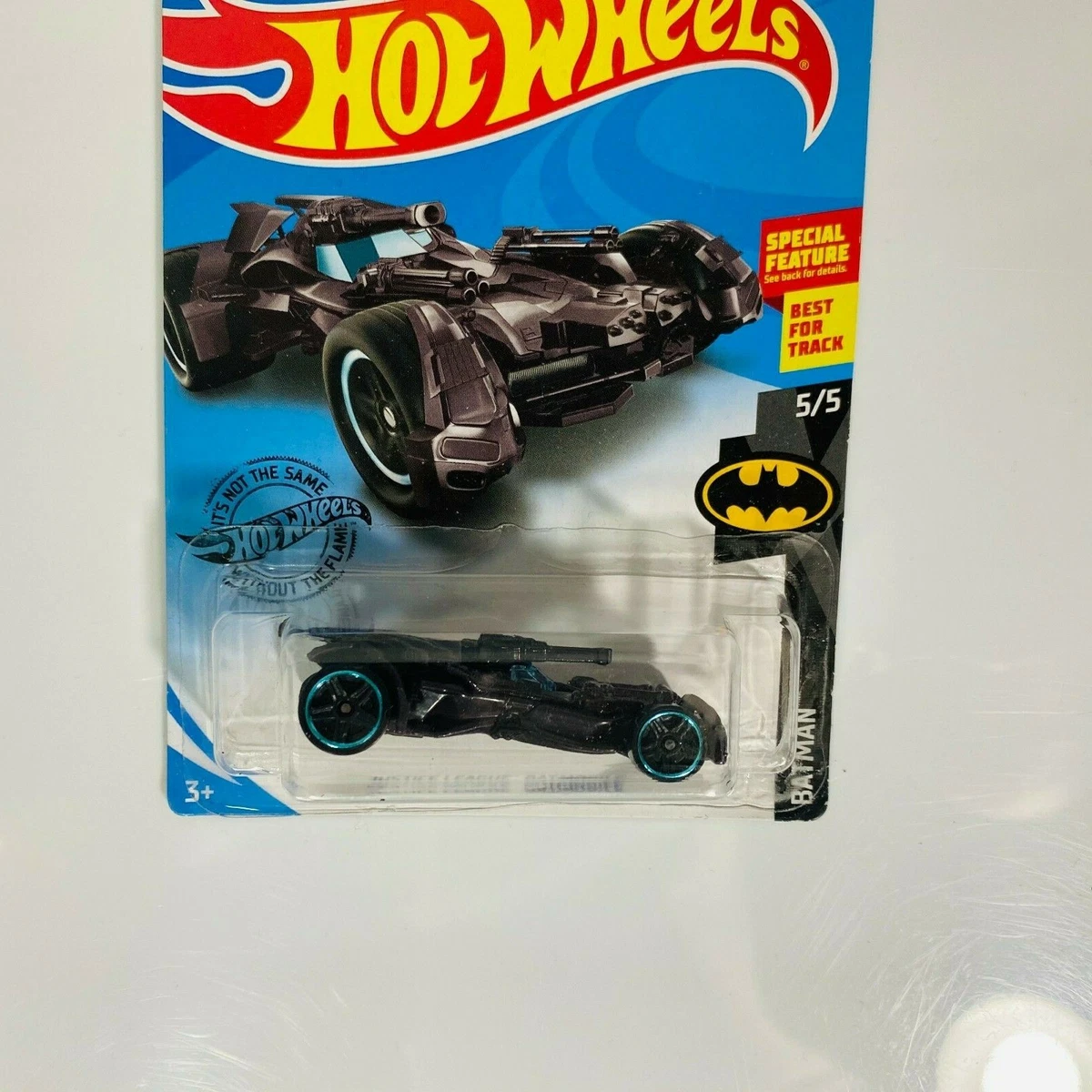 Hot Wheels DC Justice League Batmobile 66/250 Batman 5/5 Special Feature