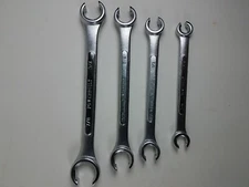 Powerbuilt Sae Flare Nut Wrench Set 4 Piece Silver Gently Used