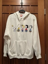 Peanuts Worldwide LLC Charlie Brown XL Sweatshirt With Hood - New