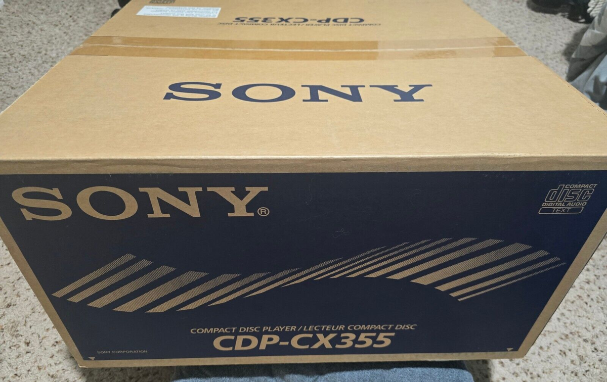 SONY α330 【本体＋DT55-200】＋おまけ多数＋防湿ボックス Sony CDP-CX355 300 Disc CD Player with remote,keyboard,cables and