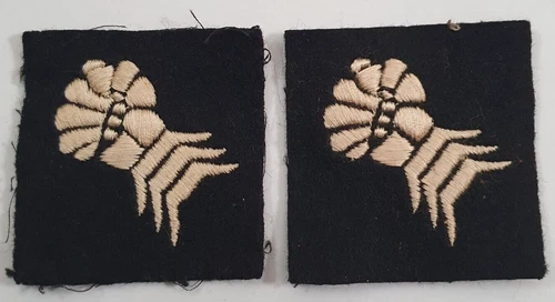 Pair of British 6th Armoured Div Formation Patches WW2 Era to Early Post War
