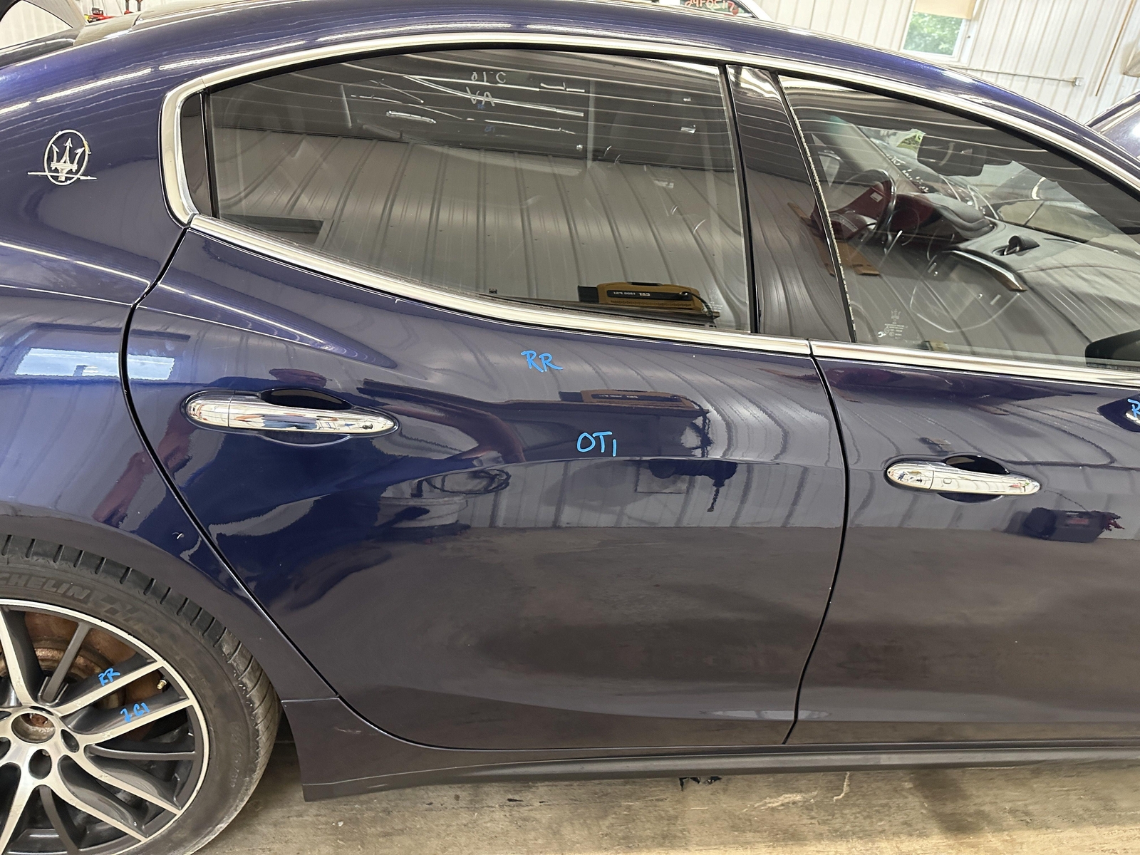 14-17 MASERATI GHIBLI PASSENGER RIGHT REAR SIDE DOOR BLUE PASSIONE PAINT 426B
