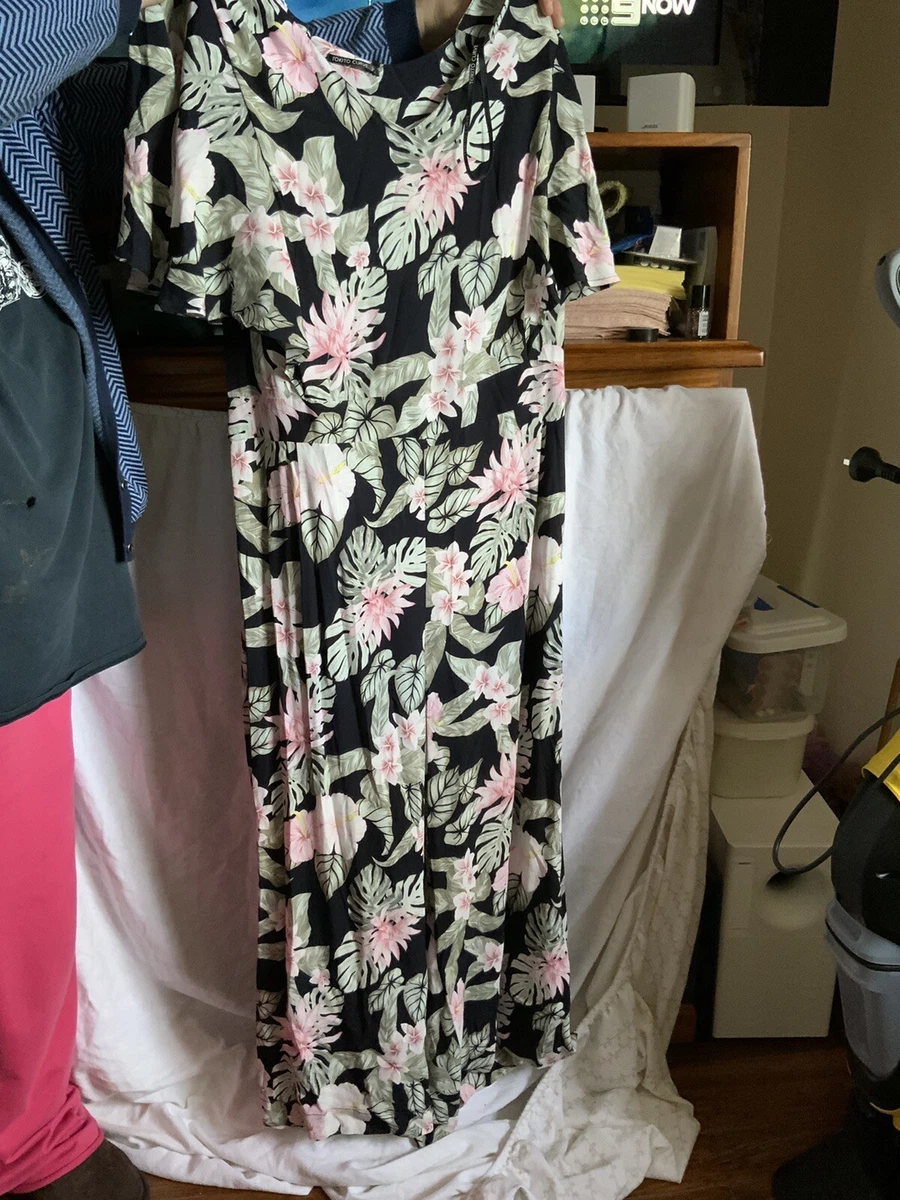 Tokito store curve dresses