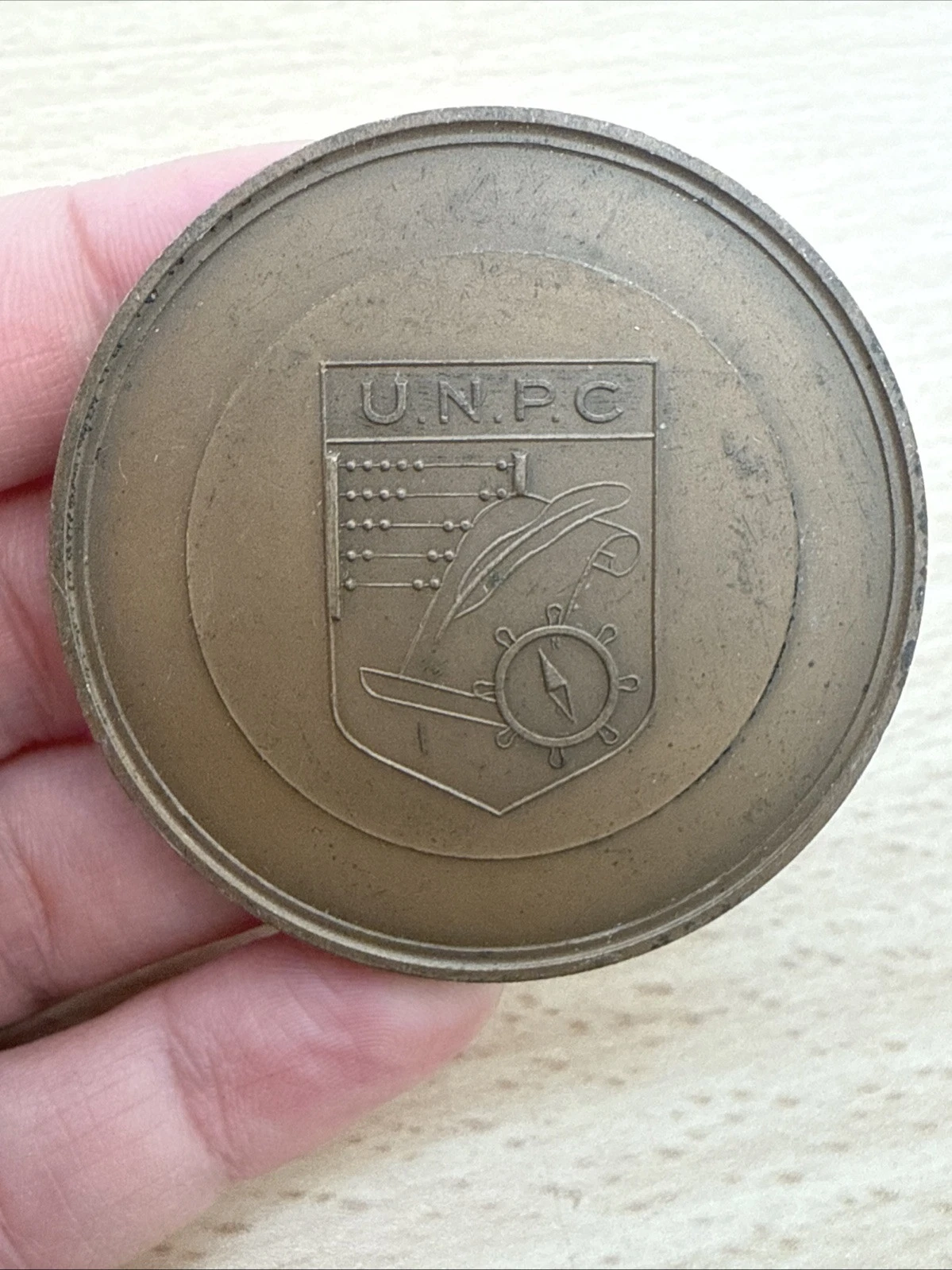 Médaille U.N.P.C En Bronze Calendrier À Identifier